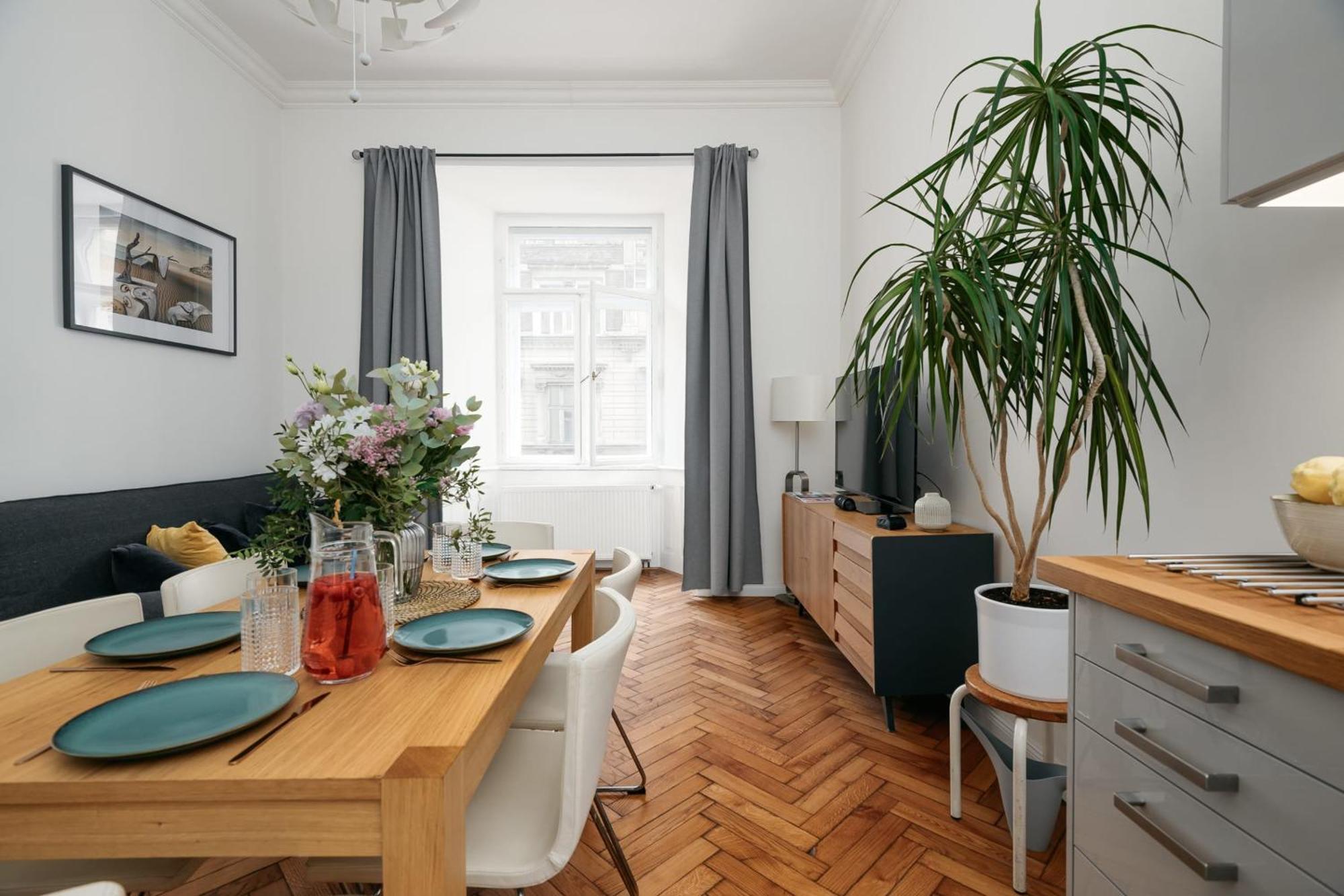 Comfortable And Cosy Apt A Few Steps From Dancing House And Naplavka Dance Prag Exteriör bild