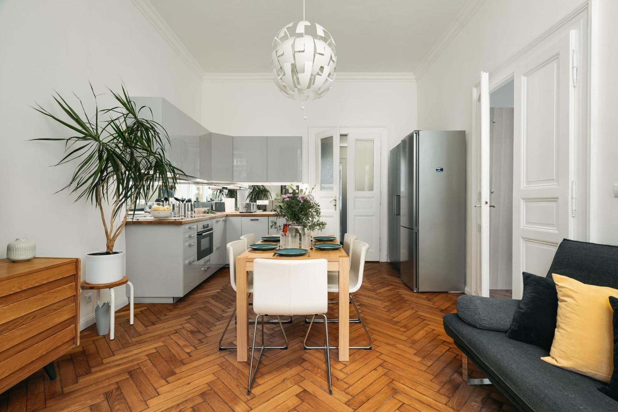 Comfortable And Cosy Apt A Few Steps From Dancing House And Naplavka Dance Prag Exteriör bild
